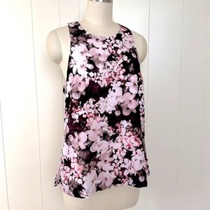 Banana Republic Racer Back Keyhole Floral Tank Top in Pink & Black